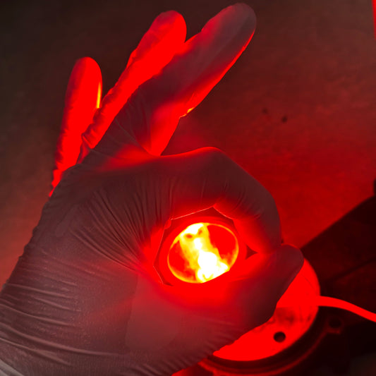 12V - 24V Miniature Infrared / Red Light MR16 Halogen Lamp